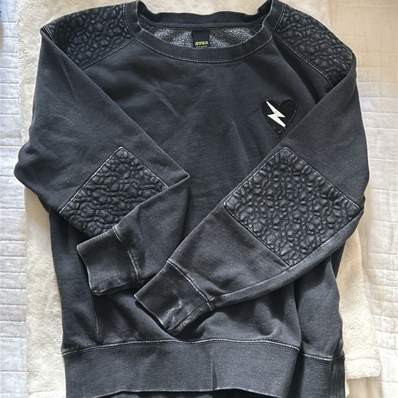 RVCA -Women’s crewneck sweater- small - Picture 2 of 2
